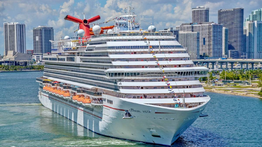 Carnival-VIsta-sailing-out-of-Miami.jpg