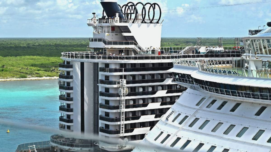 Two-cruise-ships-in-port-in-the-Caribbean.jpg