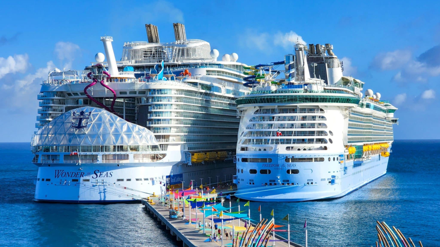 cruiseshipscococay-scaled.jpg