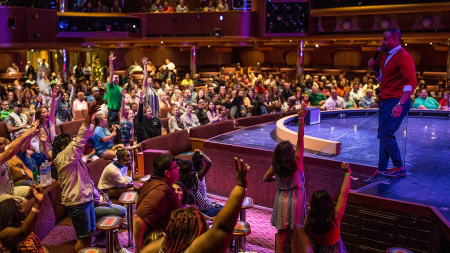 Cruise-director-onstage-1.jpg