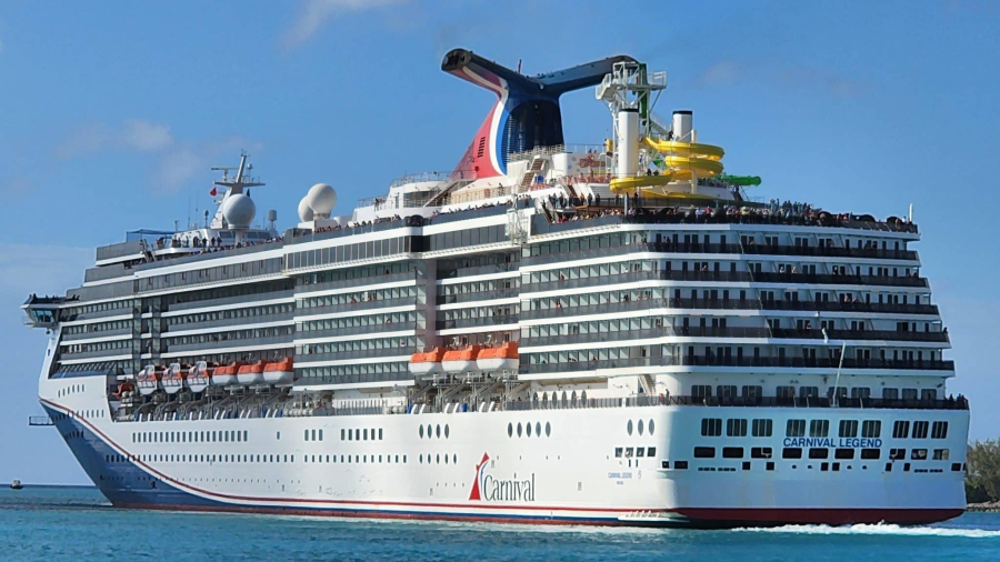 carnivalcruiseshipleaving-scaled.jpg
