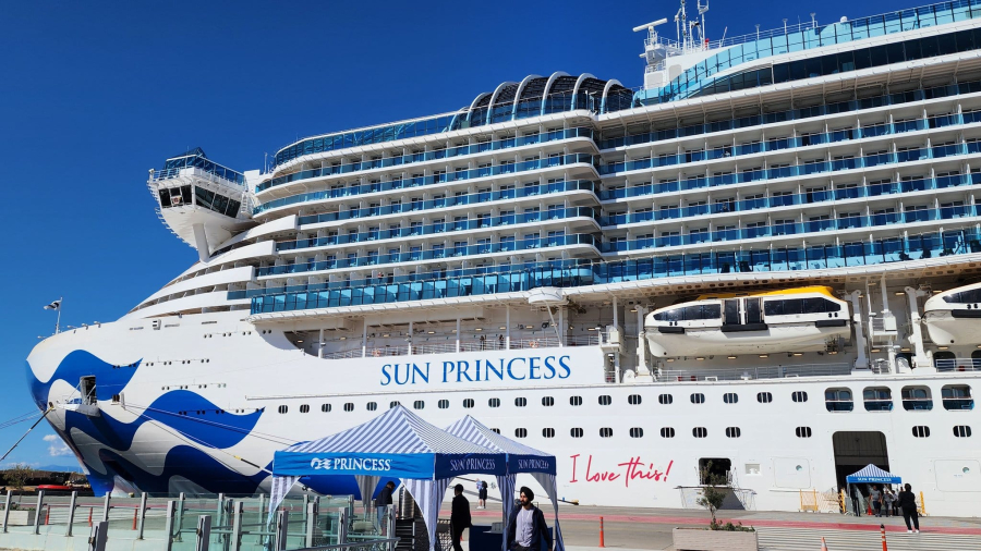 sunprincesscruiseship.jpg