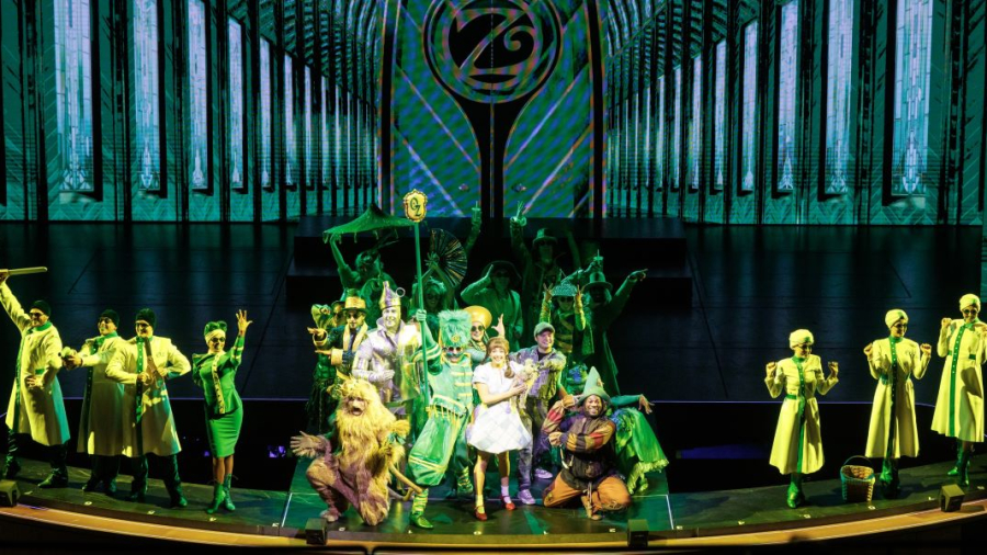Icon-of-the-Seas-Theatre.jpg