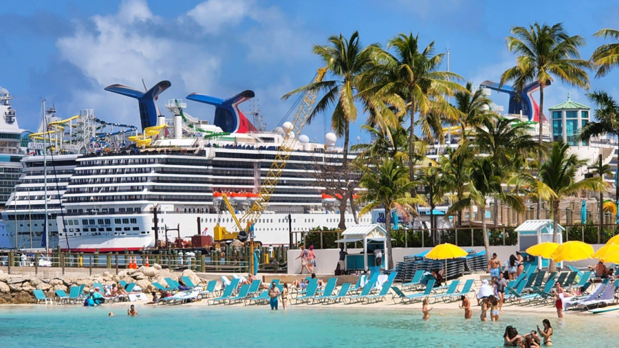 carnivalcruiseships-scaled.jpg