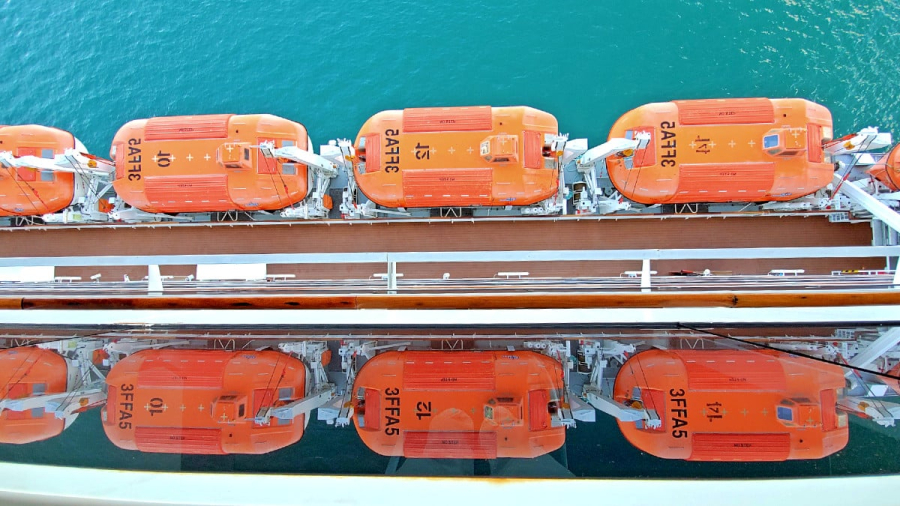 cruise-ship-lifeboats.jpg