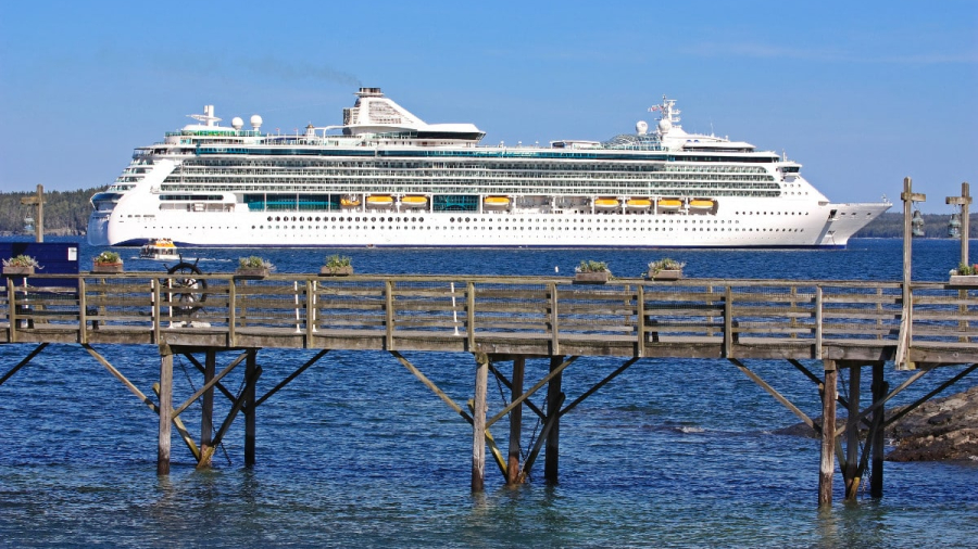 bar-harbor-cruise-ships.jpg