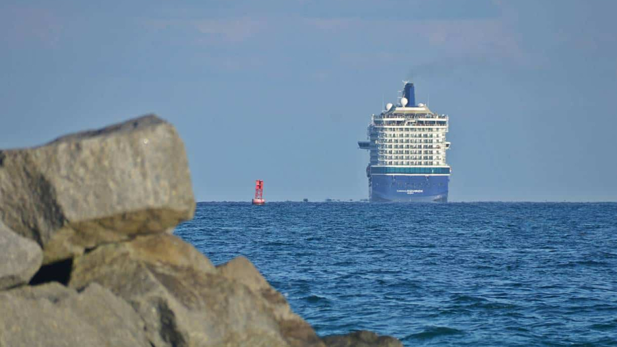 missing-cruise-ship.jpg