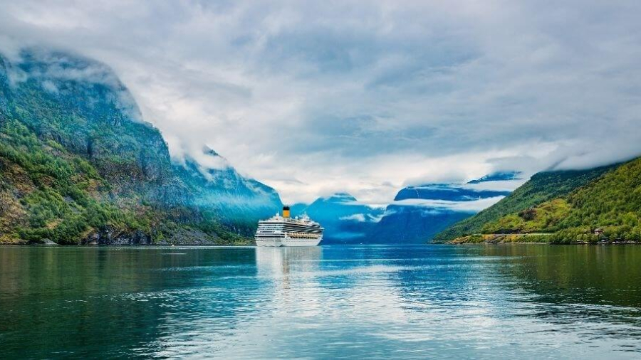 Cruise-ship-statistics-1.jpg
