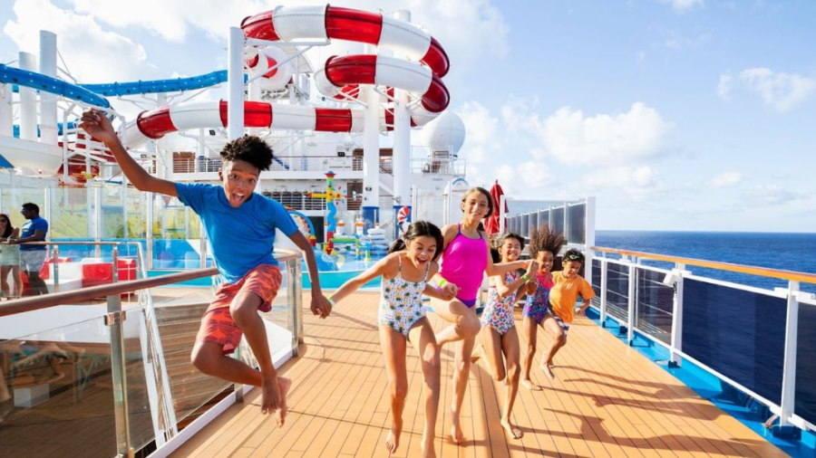 Kids-on-Carnival-Cruise-ships-Waterworks-2.jpg