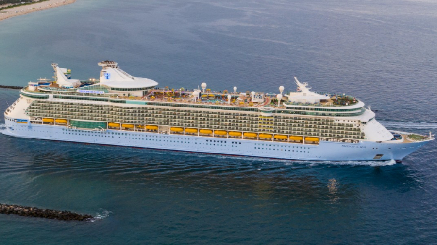 Freedom-of-the-Seas-2.jpg