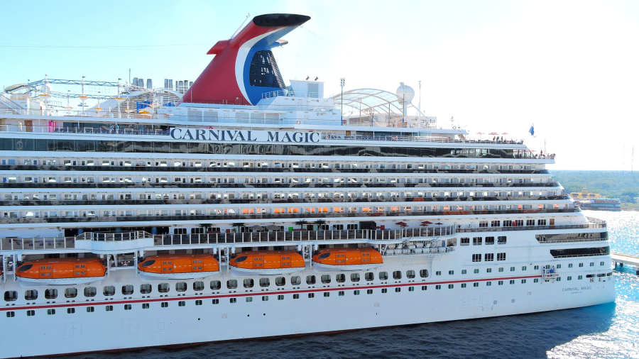 carnivalcruiseshipmagic.jpg