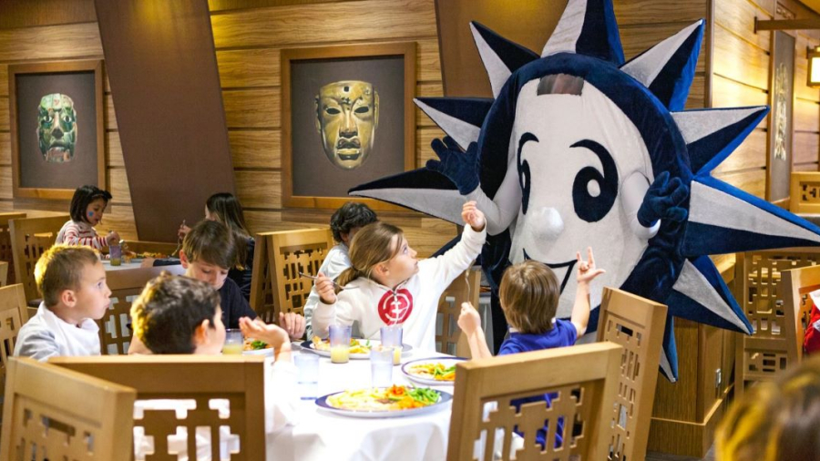MSC-Cruises-kids-mealtime.jpg