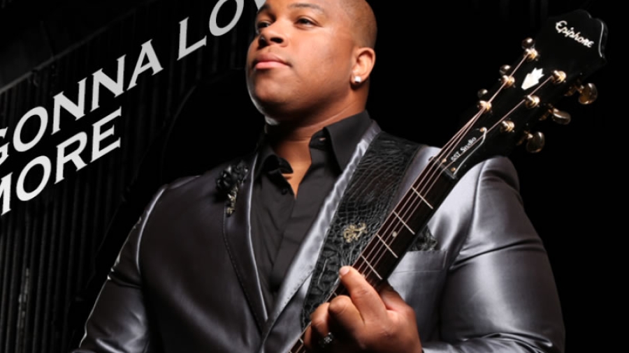 Soul-Singer-and-American-Idol-Star-–-Michael-Lynche.jpg