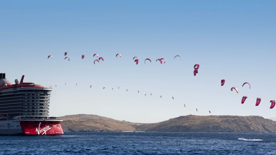 Virgin-Voyages-Kitesurfing.jpg