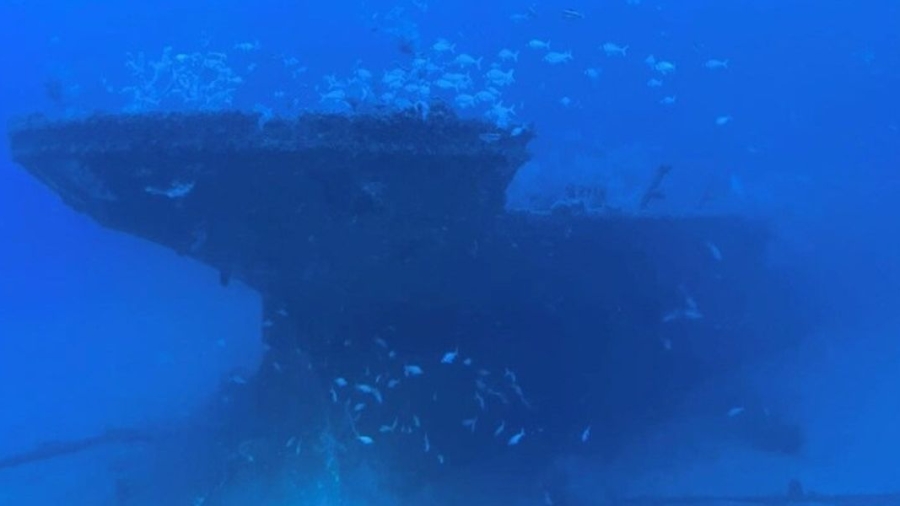 Seabourn-Submarine-Titania.jpg