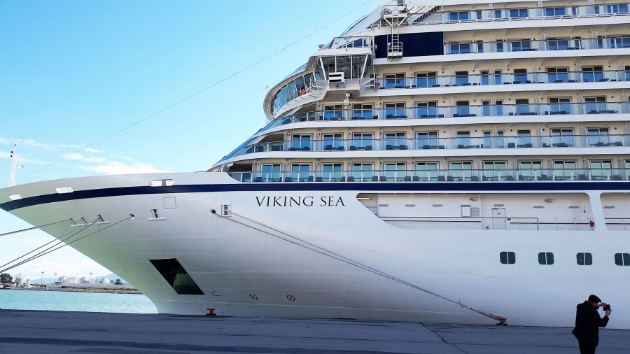 vikingseacruiseship.jpg