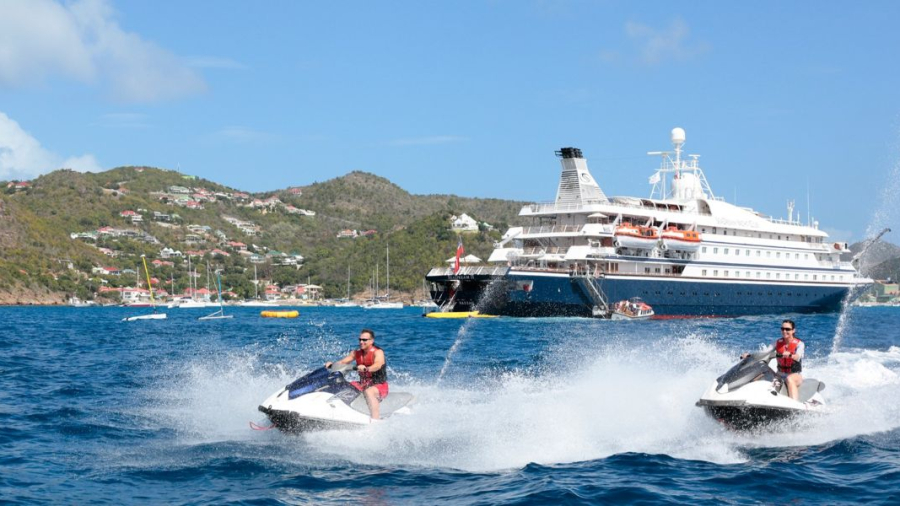 SeaDream-Yacht-Club-2.jpg