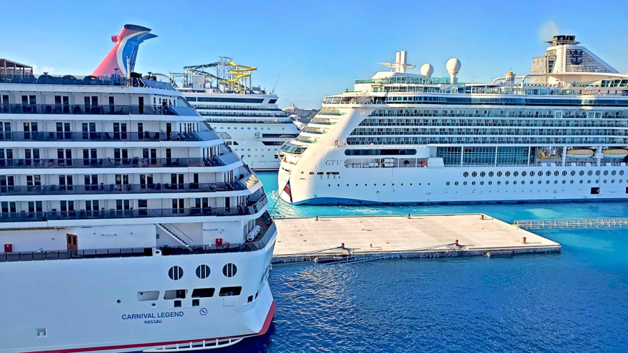 last-minute-vs-early-booking-cruises-scaled.jpg