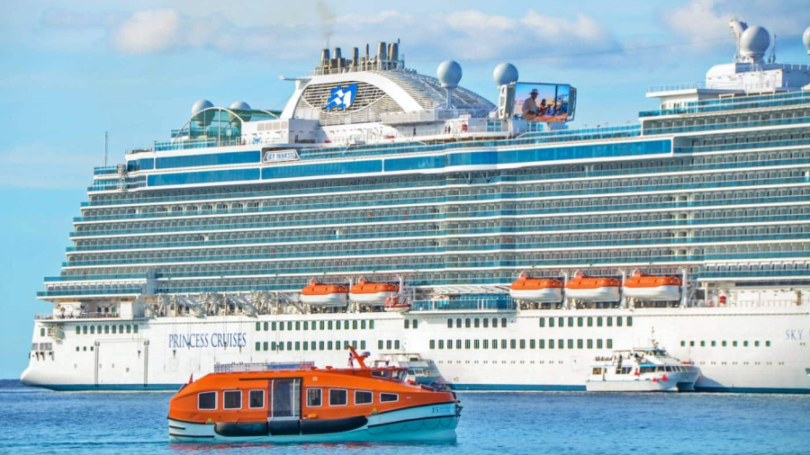 Sky-Princess-cruise-ship-with-lifeboat-tender.jpg