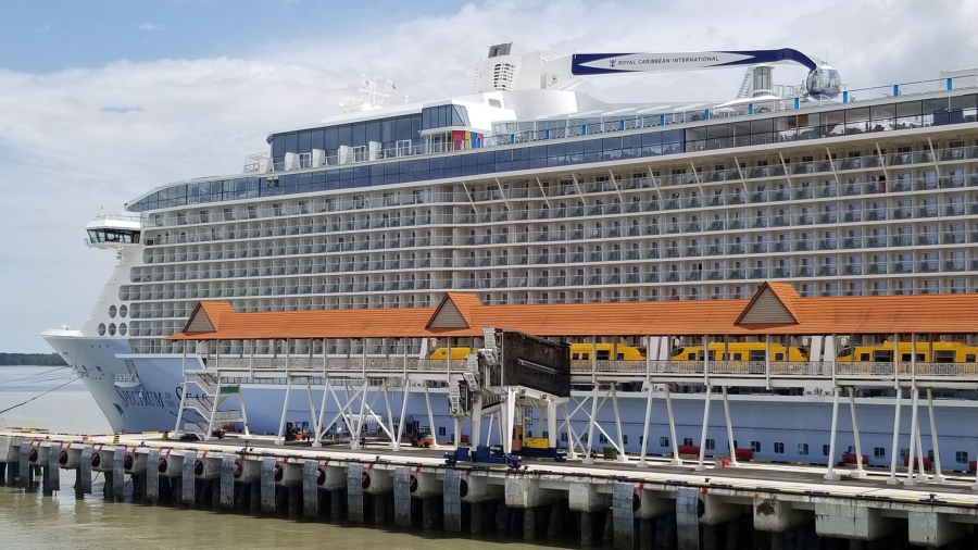 royalcaribbeanspectrumoftheseasship-scaled.jpg