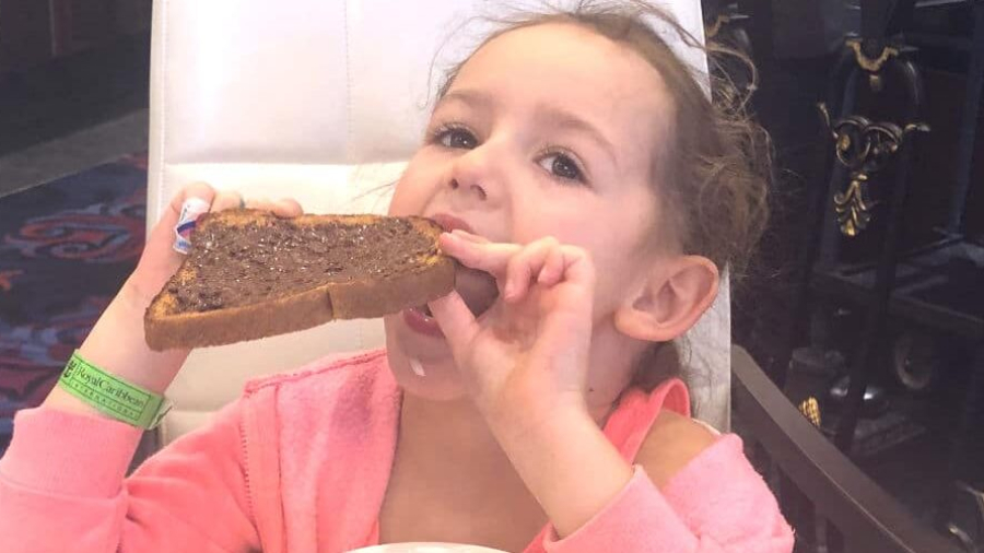 Leonie-chocolate-spread-e1687293196533.jpg