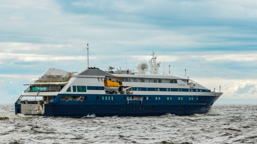 Blue-small-cruise-ship-1.jpg
