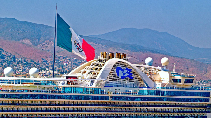 Mexico-Mexican-flag-and-Princess-cruise-ship-in-port-Esenada.jpg