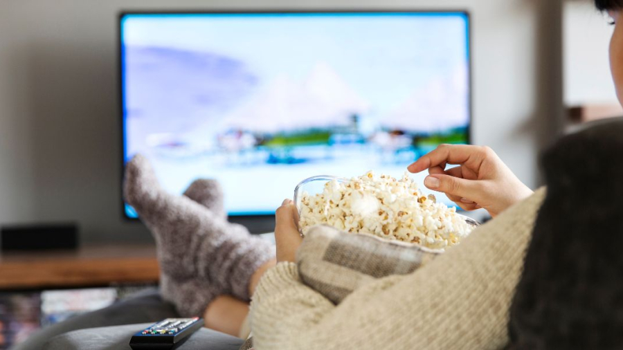 woman-watching-tv-show.jpg