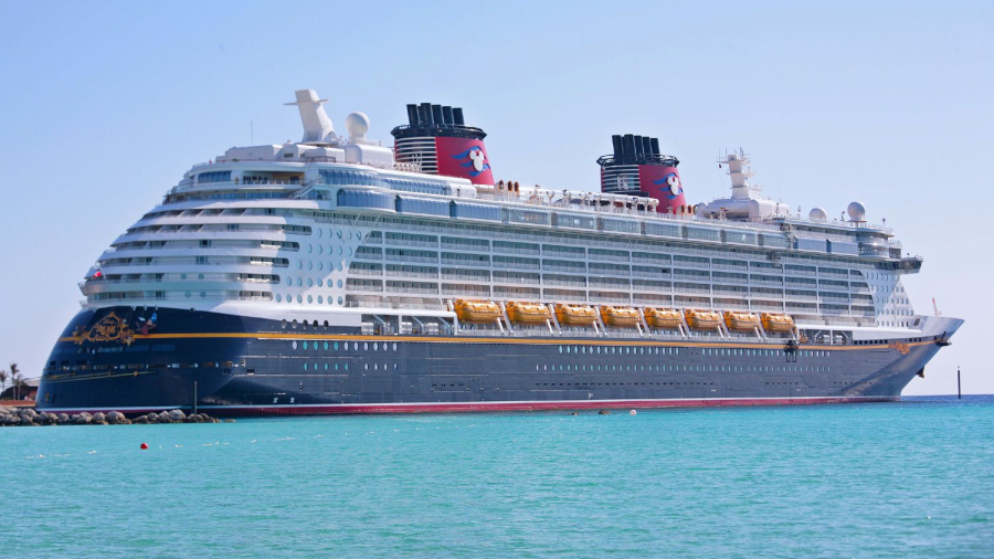 Disney-Dream-cruise-ship.jpg