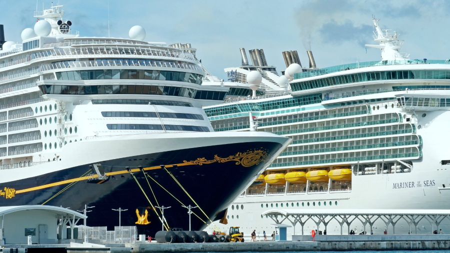 Disney-Wish-and-Mariner-of-the-Seas-in-Port.jpg
