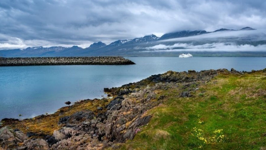 Iceland-cruise-1.jpg