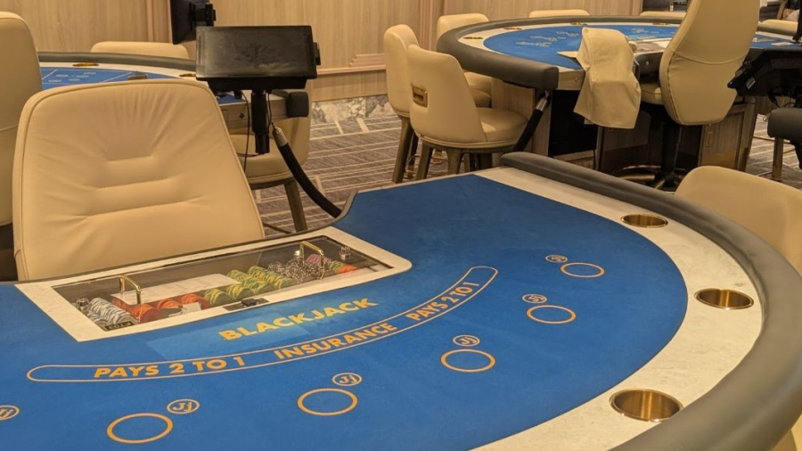 Oceania-Vista-Casino.jpg