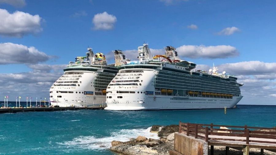 Royal-Caribbean-ships-1.jpg