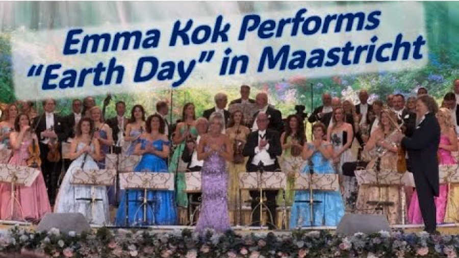 emma-kok-sings-earth-day-by-mich.jpg
