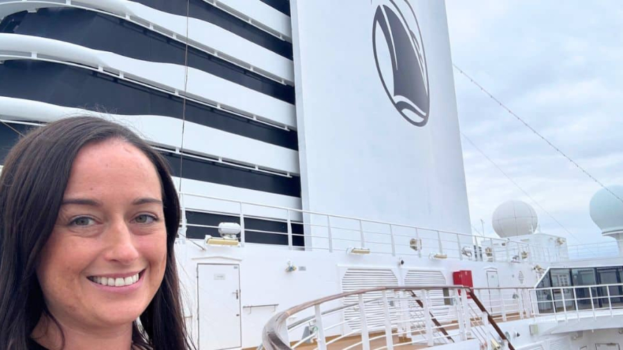 Cruise-Mummy-onboard-Holland-America-Line.jpg