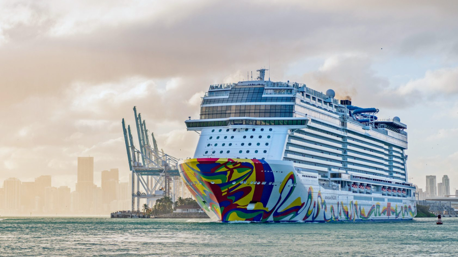 Norwegian-Encore-cruise-ship-Miami.jpg