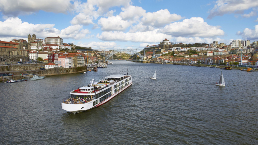 Viking_Douro_Ship_Porto_2-scaled.jpg