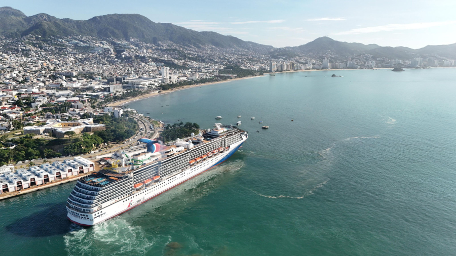 Carnival-Legend-in-Acapulco-Mexico.jpg