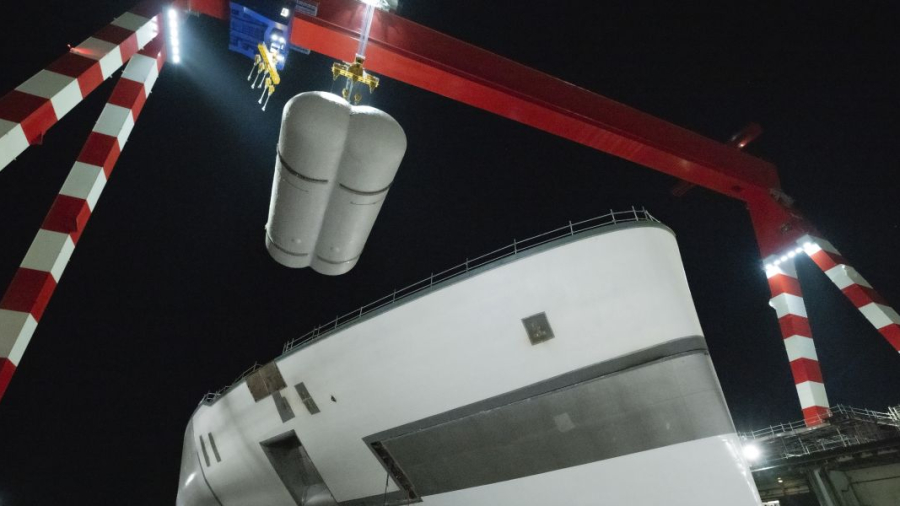 MSC-ship-being-built.jpg