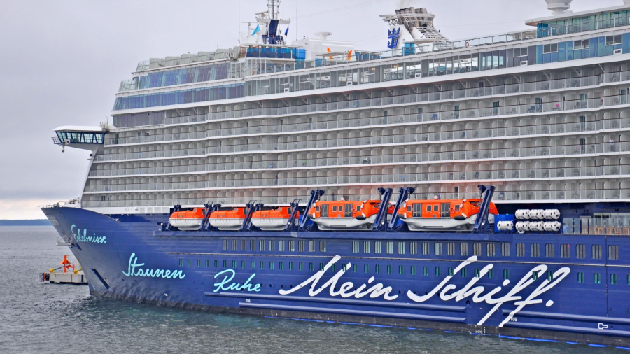 Mein-Shiff-4-cruise-ship.jpg