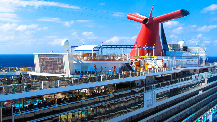 carnivalbreezeship.jpg