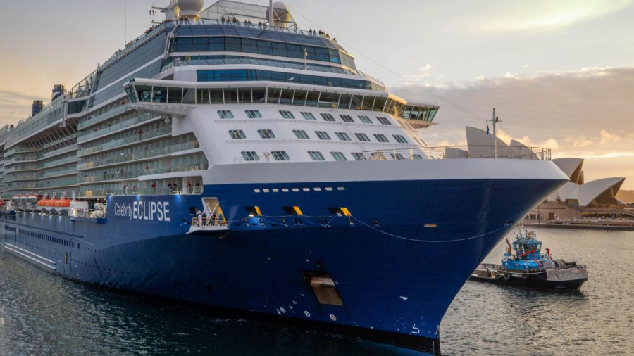 Celebrity-Eclipse-1.jpg
