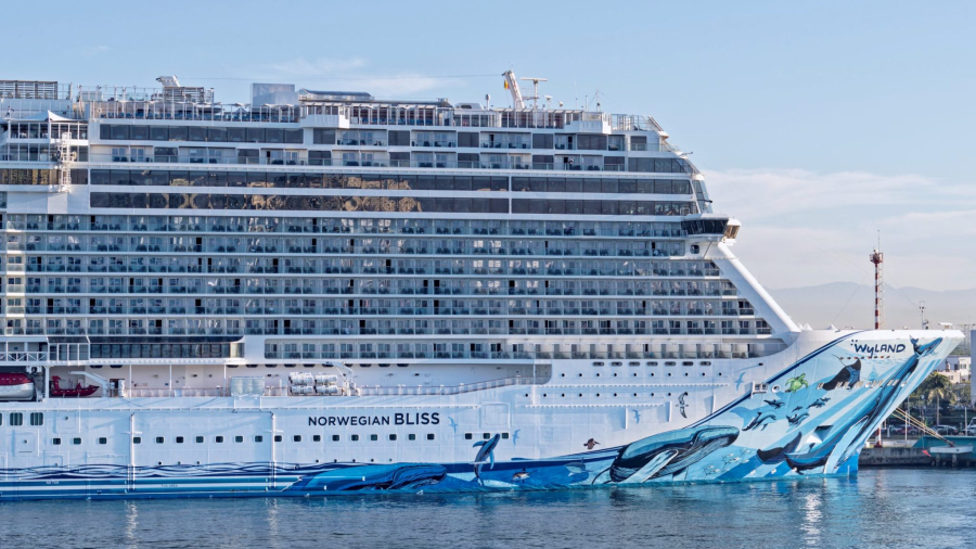 Norwegian-Bliss-cruise-ship-scaled.jpg