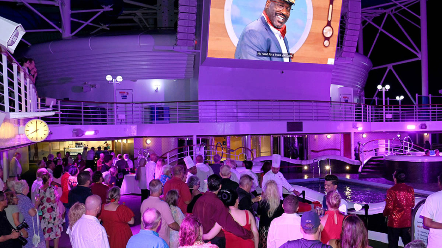 Carnival-Cruise-Line-celebrates-love-with-largest-vow-renewal-at-sea.jpg