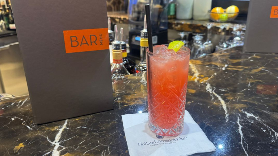 Holland-America-Cocktail.jpg