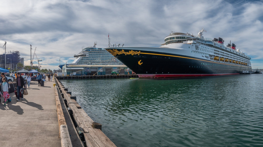 San-Diego-Disney-and-Princess-cruise-ship.jpg