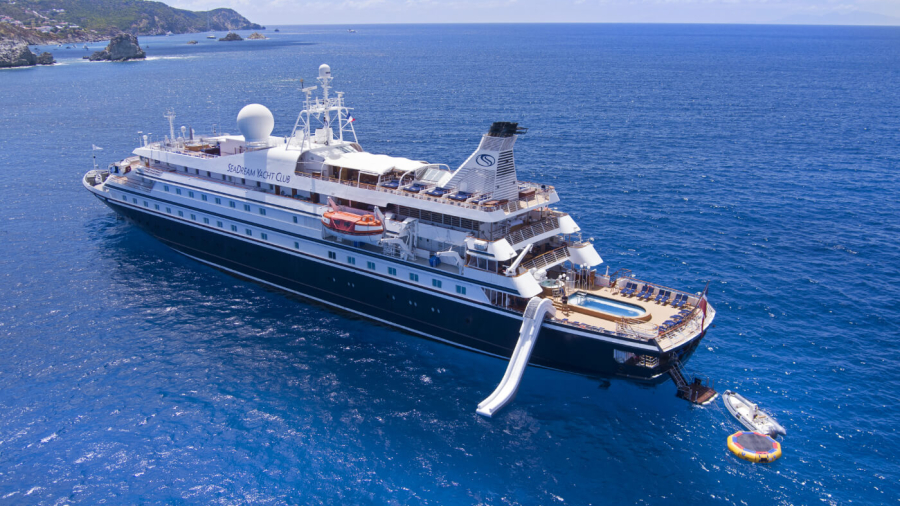 Slide-01-WebSeaDream-Yacht-Club.jpg