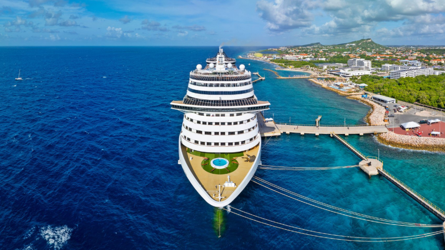 MSC-Divina-cruise-ship-in-port.jpg