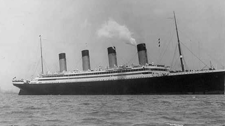 Titanic-Sister-ship-Olympic.jpg