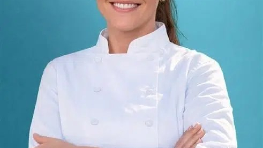 Chef_Rachel_Hargrove_Headshot_RET_v2_70ab6188b0.webp.jpeg